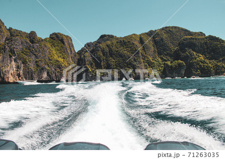 Rock and island formations from the speedboat in Gulf of Thailand 71263035