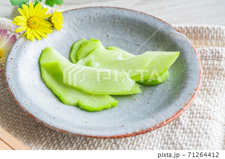 ハヤトウリの浅漬け ハヤトウリの浅漬け 71264412