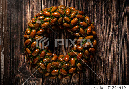 Still life advent wreath 71264919