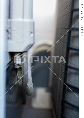 エアコン室外機 エアコン室外機 71265179
