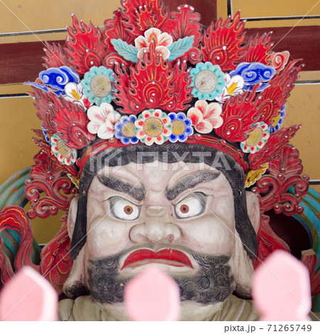 アート 芸術 装飾 71265749