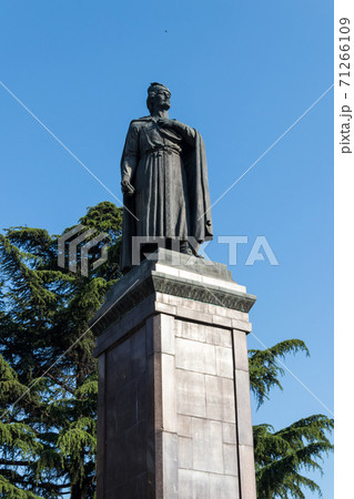Monument to Shota Rustaveli in Tbilisi, Georgia 71266109