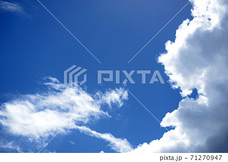 青い空と白い雲 71270947