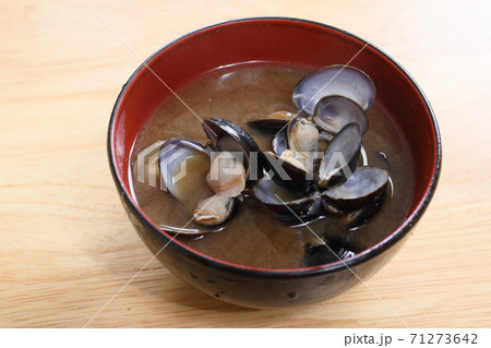 シジミの味噌汁 71273642