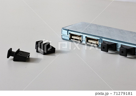 USBポートのホコリ防止カバー(キャップ) USBポートのホコリ防止カバー(キャップ) 71279181