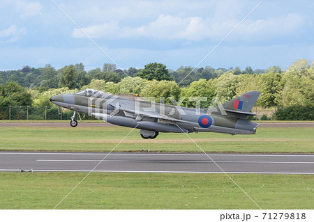 ホーカー ハンターF.58A離陸 ホーカー ハンターF.58A離陸 71279818