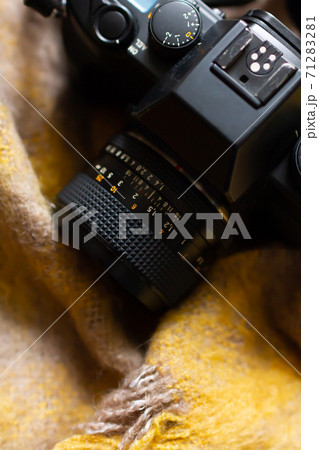 フィルムカメラのレンズと絞り フィルムカメラのレンズと絞り 71283281