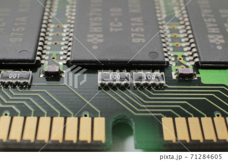 Close up of a printed computer circuit board 71284605