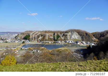 アイカップから望む厚岸市街厚岸漁港 71290107