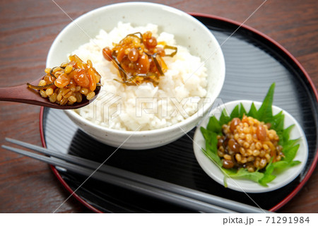 阿蘇の郷土食、醤油の実と御飯 71291984