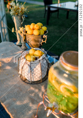 Lemonade buffet Lemonade buffet 71292102