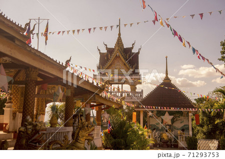LAO HUAY XAY WAT CHOMKAO MANILAT TEMPLE 71293753