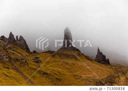 The old man of storr, Skye, Scotland, UK 71300838