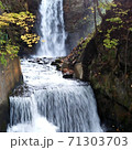 白糸の滝 71303703