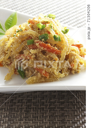 タラコと糸こんにゃくの炒め煮16 タラコと糸こんにゃくの炒め煮16 71304206