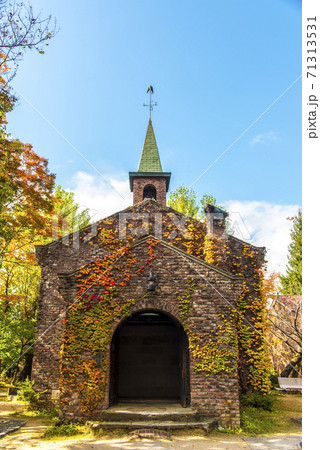 紅葉と禄山美術館 紅葉と禄山美術館 71313531