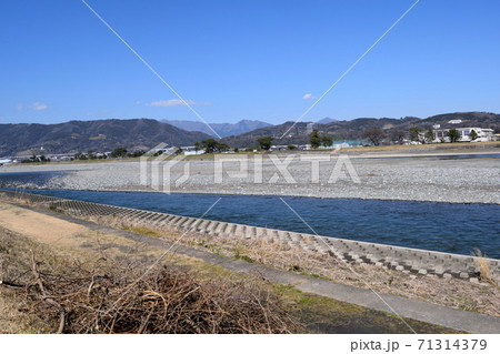 神奈川県松田 酒匂川河川敷 松田山方面の写真素材 神奈川県松田 酒匂川河川敷 松田山方面の写真素材
