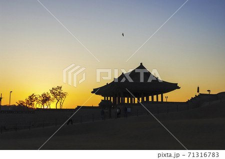 城壁 城 水原市 71316783