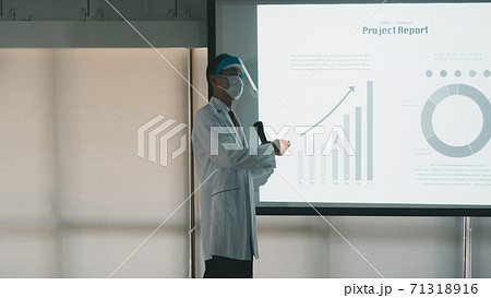 医師　説明　プレゼン 71318916
