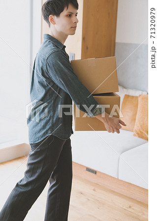 inbound tourist inbound tourist 71320979