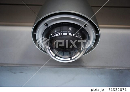 pixta