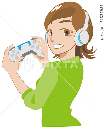 ヘッドセットをして新型ゲームのコントローラーを持ち笑う女性 ヘッドセットをして新型ゲームのコントローラーを持ち笑う女性 71326985