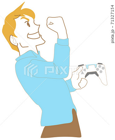 新型ゲームのコントローラーを持ちガッツポーズをする男性 新型ゲームのコントローラーを持ちガッツポーズをする男性 71327154
