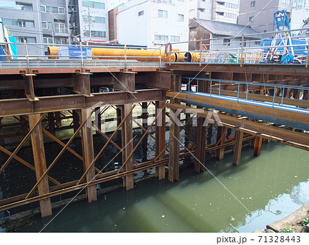 構台・桟橋（河川工事） 71328443