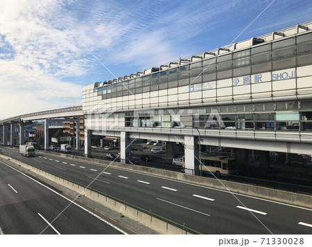 大阪モノレール:少路駅から大阪空港方面を望む 大阪モノレール:少路駅から大阪空港方面を望む 71330028