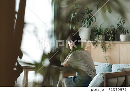 女性 女性 71330971