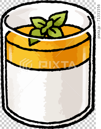 [Food illustration material] Hand-drawn vector illustration of orange mousse 71331556