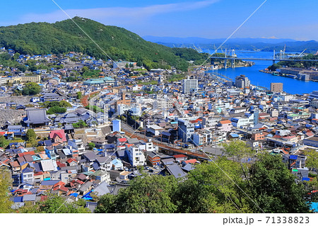 【広島県】千光寺から見た尾道の町並み 【広島県】千光寺から見た尾道の町並み 71338823