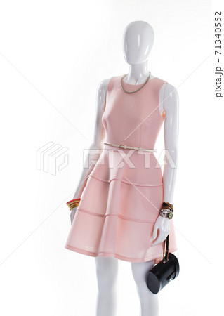 Black classic purse on mannequin. 71340552