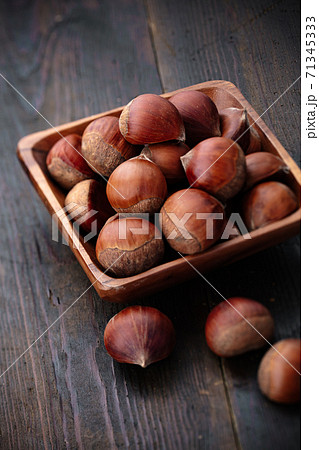 栗イメージ 71345333