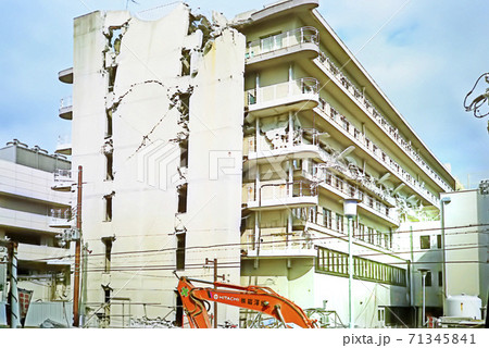 阪神淡路大震災 1995年1月17日 菅原市場周辺 御蔵通 阪神淡路大震災 1995年1月17日 菅原市場周辺 御蔵通 71345841