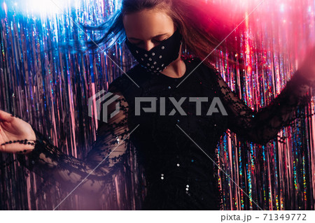 pandemic fashion christmas party look new normal pandemic fashion christmas party look new normal 71349772