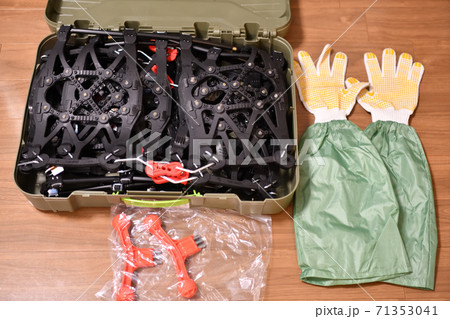 非金属タイヤチェーン　雪道 71353041