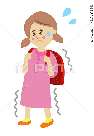 ランドセルが重くて辛い小学生のイラストイメージのイラスト素材