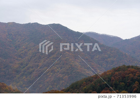 槐山郡 風景 紅葉 71353996