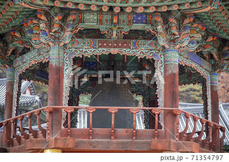槐山郡 寺院 秋 71354797
