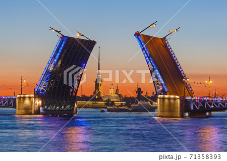 Neva river and open Palace (Dvortsovy) Bridge - Saint-Petersburg Russia Neva river and open Palace (Dvortsovy) Bridge - Saint-Petersburg Russia 71358393