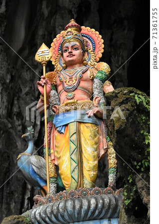 バツーケーブ（バツーケイブ・バトゥ洞窟）・マレーシア 71361755