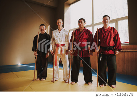 People came to training with karate.  71363579