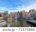 オランダの建築・アムステルダム 71370866