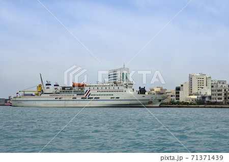 台湾・澎湖諸島 馬公港停泊中のフェリー台華輪 / TAI HUA ferry at Makung 台湾・澎湖諸島 馬公港停泊中のフェリー台華輪 / TAI HUA ferry at Makung 71371439