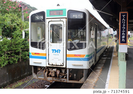 天竜二俣駅に停車する車両 天竜二俣駅に停車する車両 71374591