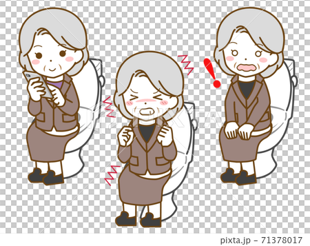 スーツを着た老年女性のトイレ 71378017