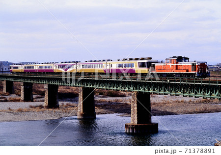 1997年　参宮線を行くDD511036お座敷列車わくわく団らん 71378891