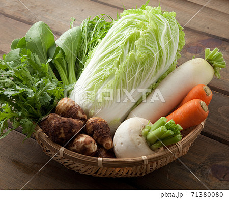 秋野菜集合　　家庭菜園 71380080