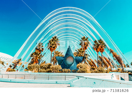 VALENCIA, SPAIN - SEPT 10 71381626